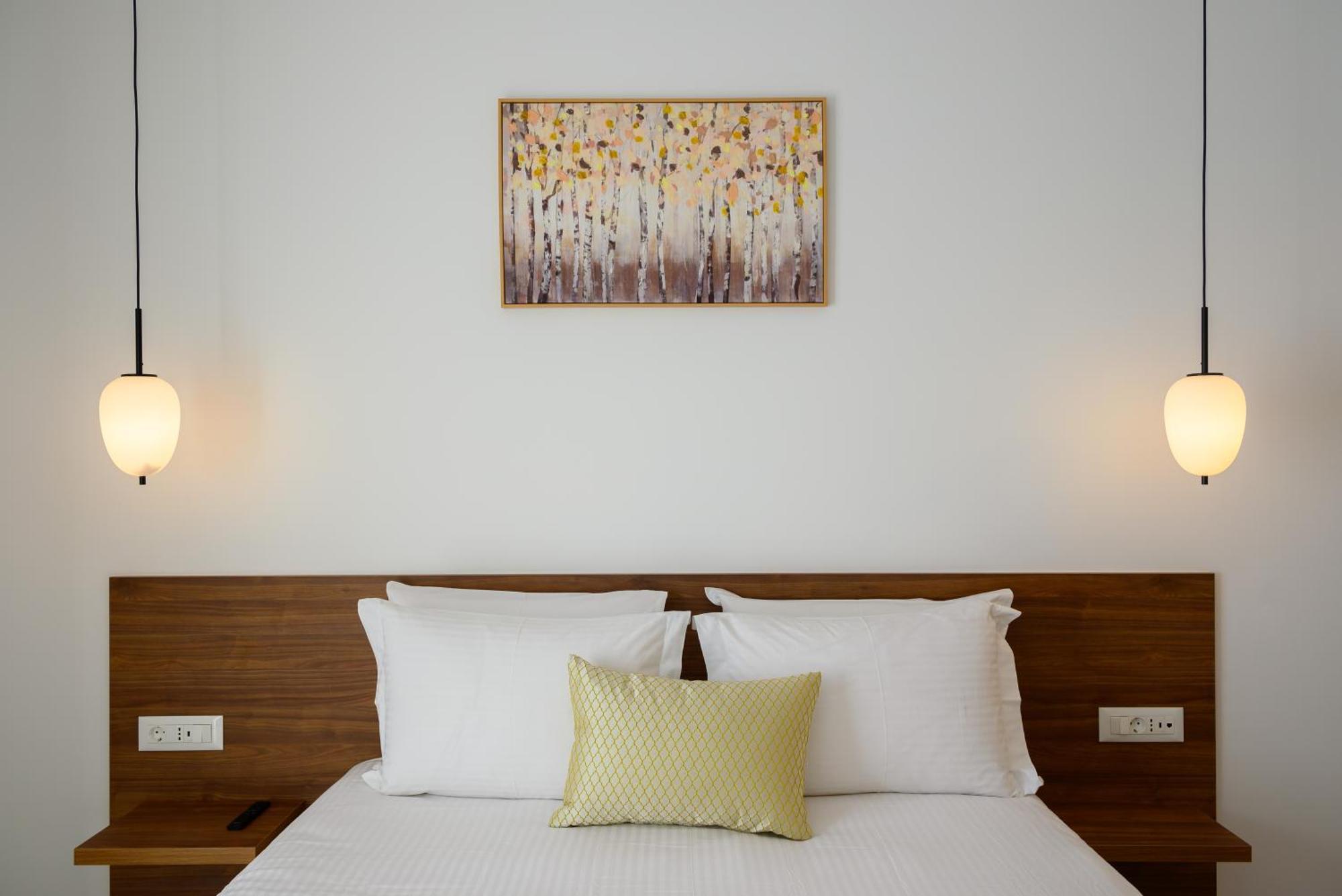 Antheon 2 Apartment