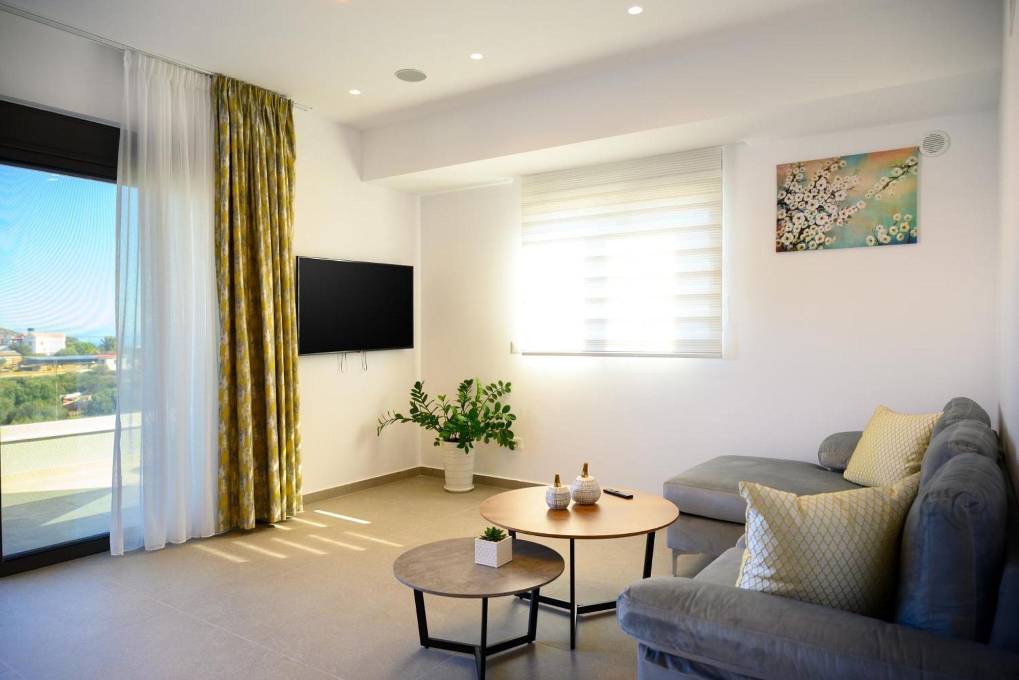 Apartment Antheon 2